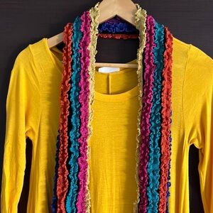 NWOT Colorful Knit Scarf